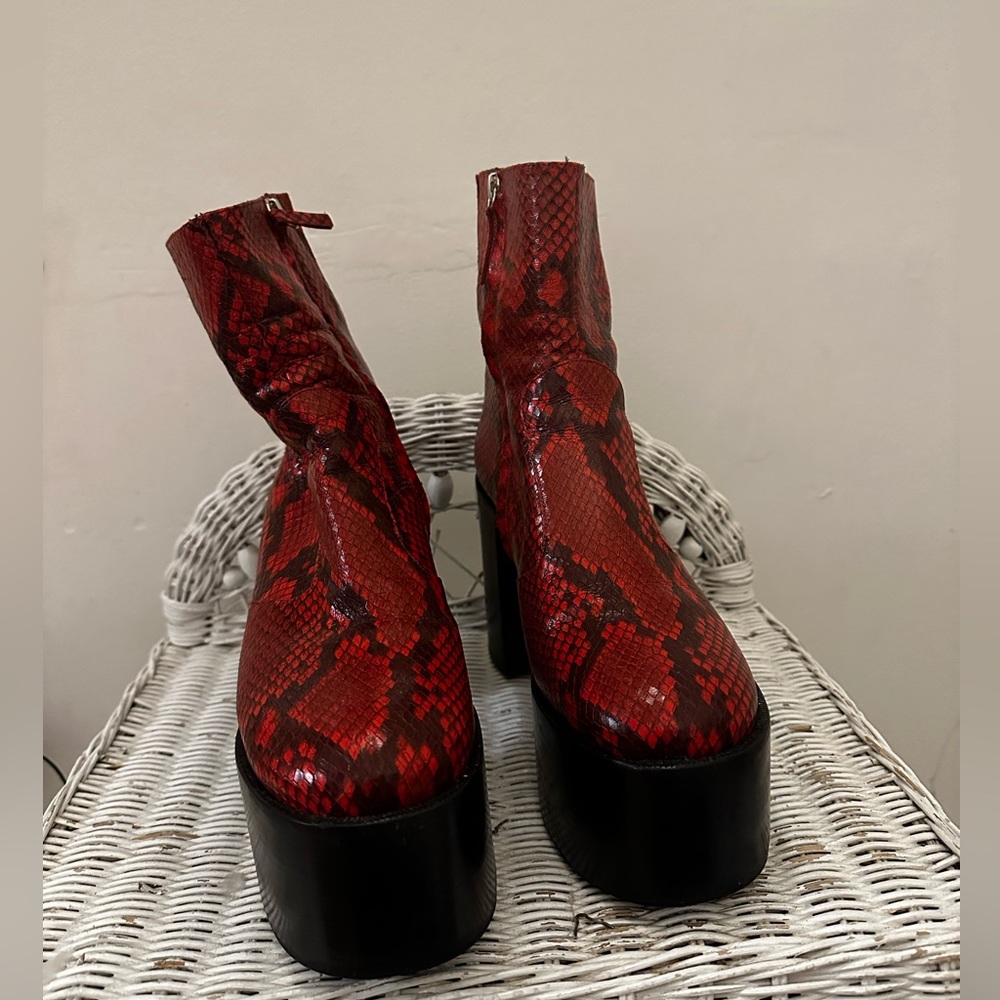 Simon Miller High Raid Red Tango 110mm platform Boots ๐ฅ๐ฅ๐ฅ๐ฅ๐ฅ๐ฅ๐ฅ๐ฅ - Picture 2 of 7